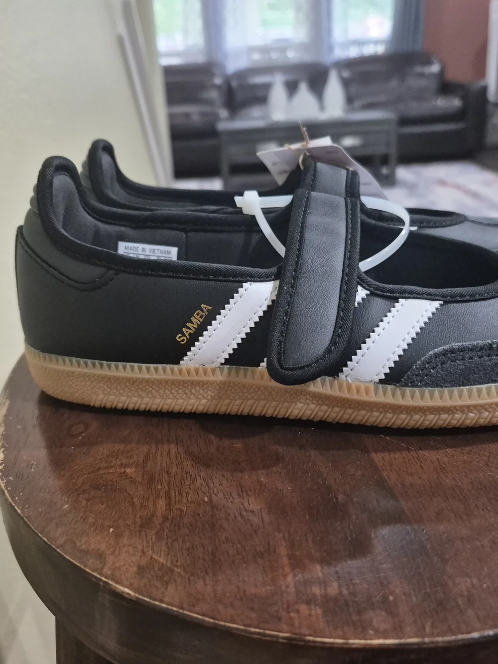 Adidas Kids Black and Gray Mary Jane Sneaker with Gum Sole Size 5